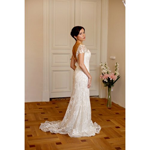 Купить Свадебное платье , размер 44, белый
Свадебное платье <br>Рыбка, глиттер 

Скидка...