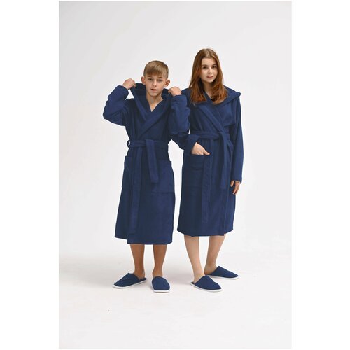 Купить Халат РОСХАЛАТ, размер 158-164, синий
Универсальный махровый халат с капюшоном о...