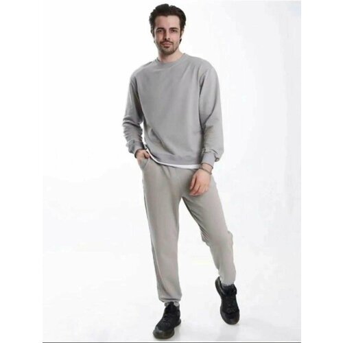 Купить Костюм , размер 54, серый
Спортивный костюм мужской идеален для активного образа...