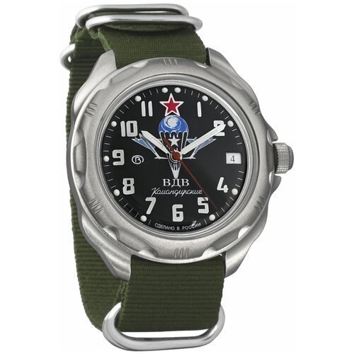 Купить Наручные часы Восток Командирские, зеленый
Часы наручные механические с ручным п...