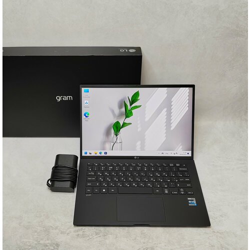 Купить Ноутбук LG Gram 14" I7-1260P\16GB\512GB
LG Gram 14ZB90Q - это легкий ультрабук п...