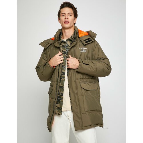 Купить Куртка KOTON, размер S, хаки
Koton - это турецкий бренд одежды, который предлага...