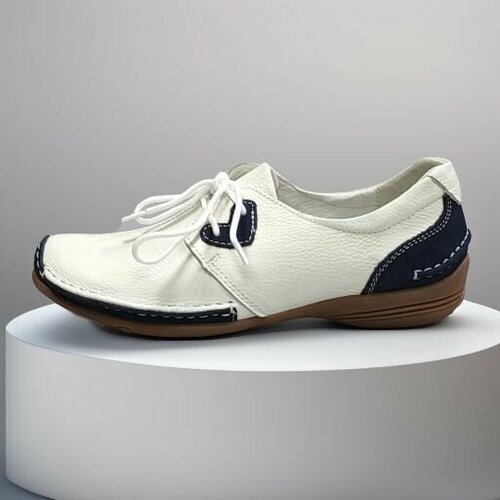 Купить Мокасины Brado, размер 36, белый
Мягкие ботиночки без шнурков идут размер в разм...