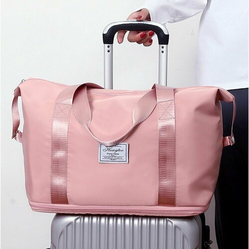 Купить Сумка спортивная DS7898RO, 30 л, 40х44, розовый
Спортивная сумка: комфорт и функ...