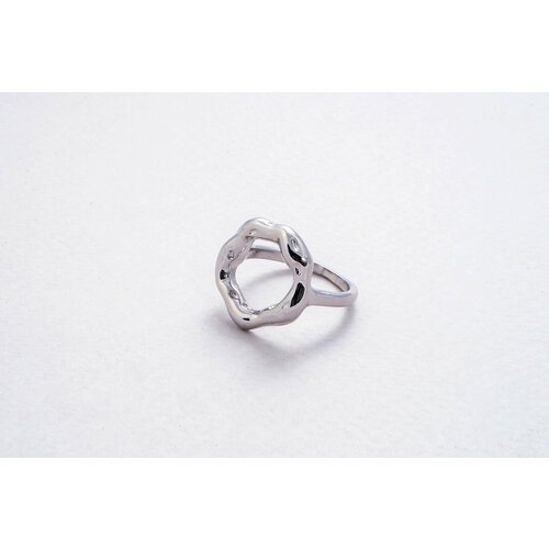 Купить Кольцо Miniature, размер 18, серебряный
Высококачественные и стильные украшения...