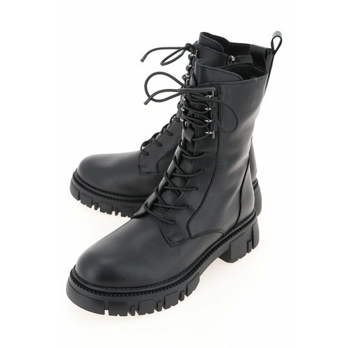 Купить Ботинки Baden, размер 36, черный
Ботинки высокие женские BADEN - надежная защита...
