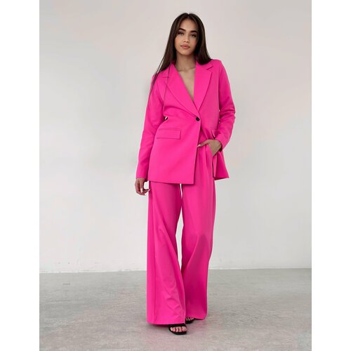 Купить Костюм MATRESHKA_LOVE , размер 44 , розовый
Лаконичный костюм с широкими брюками...