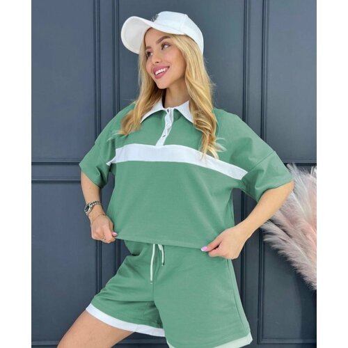 Купить Костюм Jools Fashion, размер 48, зеленый
Женский спортивный костюм - шорты и май...