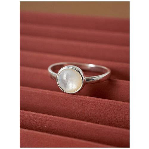 Купить Кольцо Shine & Beauty, перламутр, размер 15.5, серебряный
Кольцо женское Shine&B...