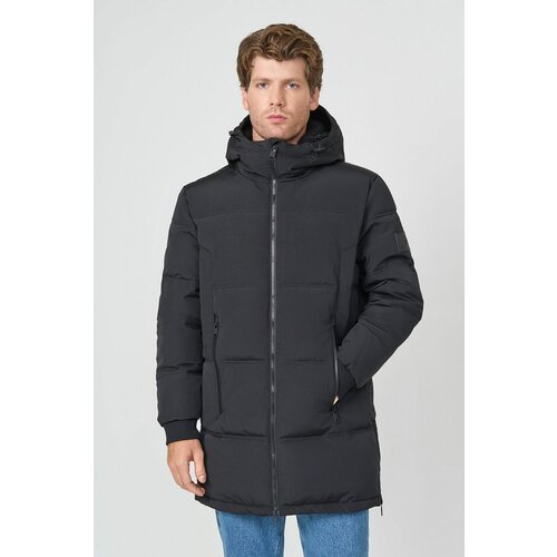 Купить Куртка Baon, размер XL, черный
Удлинённая куртка оснащена всем необходимым для в...