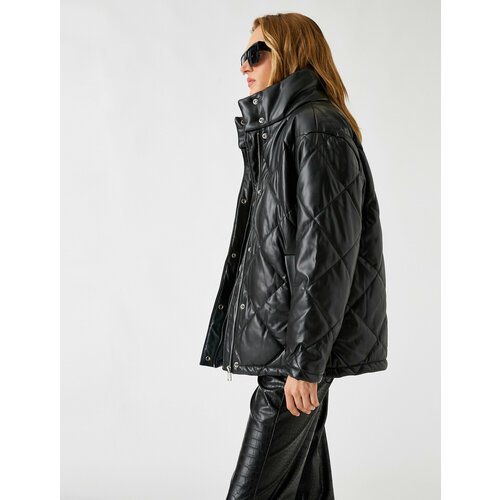 Купить Куртка KOTON, размер 36, черный
Koton - это турецкий бренд одежды, который предл...