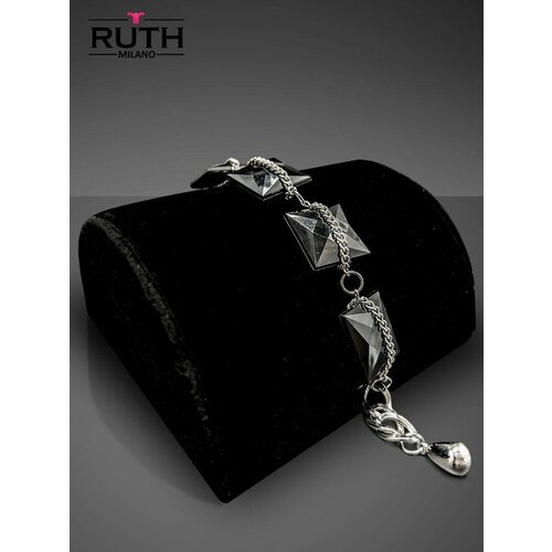 Купить Браслет RUTH MILANO, черный
Изделия бижутерии из латуни с напылением серебра, зо...