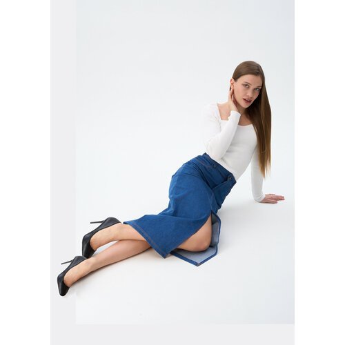 Купить Юбка, размер L, синий
<h3>Джинсовая юбка миди - отличный выбор на сезон весна-ле...