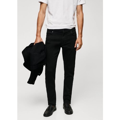 Купить Джинсы MANGO PATRICK, размер 42, черный
Мужские джинсы Mango PATRICK: стиль и ко...