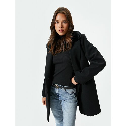 Купить Пальто KOTON, размер 38, черный
Koton - это турецкий бренд одежды, который предл...