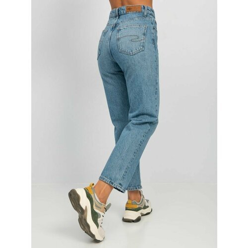 Купить Джинсы Lee Cooper, размер W28/L32, синий
Классические прямые джинсы из плотного...