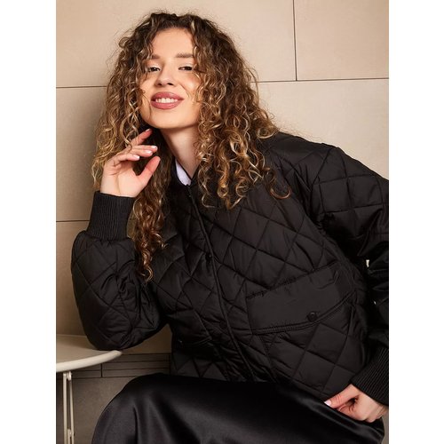 Купить Бомбер , размер 50, черный
Куртка бомбер – идеальный вариант верхней одежды модн...