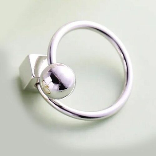 Купить Кольцо помолвочное Art Decor s.r.l., размер 17, серебряный
Женское кольцо "Кубик...