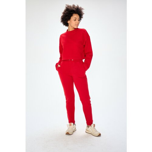 Купить Костюм SHERNI 1.1.1 , размер S , красный
Женский трикотажный костюм-двойка от SH...