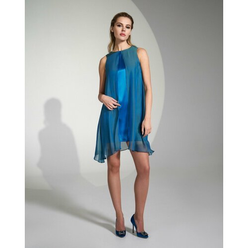 Купить Платье Agalisio, размер L, синий
О товаре:<br>Шелковое двухслойное платье синего...