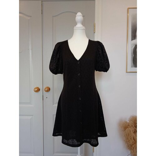 Купить Платье размер M, черный
Женское платье мини с пышными рукавами фонариками и деко...