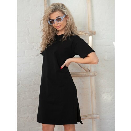 Купить Платье Cool Look, размер 44, черный
Стильное однотонное платье-футболка прямого...