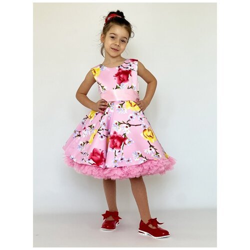 Купить Платье Бушон, размер 134-140, розовый
Платье для девочек нарядное бушон ST30, ст...