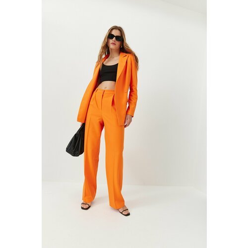 Купить Брюки Talia, размер 44, оранжевый
Женские классические прямые брюки TALIA. Брюки...