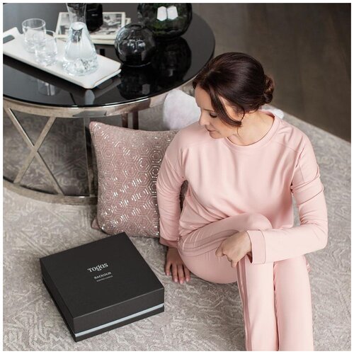 Купить Пижама Togas, размер 44, розовый
Комбинированный состав ткани домашнего костюма...