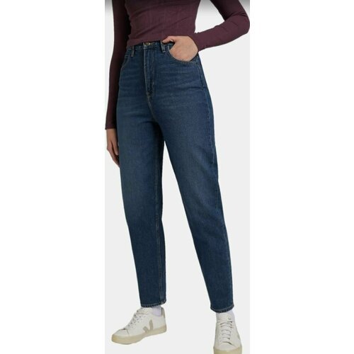 Купить Джинсы Lee, размер W26/L33, темно-синий
Женские джинсы Lee c самой модной и дерз...
