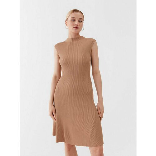 Купить Платье GUESS, размер L [INT], коричневый
При выборе ориентируйтесь на размер про...