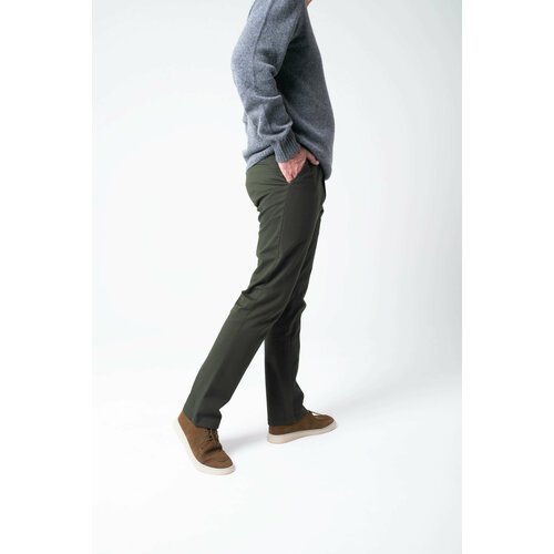Купить Брюки Хорошие брюки, размер 31, зеленый
Стильные демисезонные чиносы из приятной...