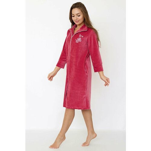Купить Халат Lika Dress, размер 52, розовый
Велюровый халатик окутает теплом и уютом. З...