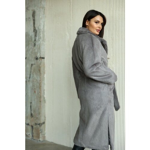 Купить Шуба , размер 50, серый
Экошуба серого цвета – стильный и теплый выбор для зимне...