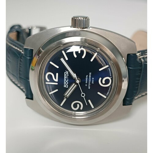 Купить Наручные часы Восток, синий
Часы Восток Амфибия 170962<br>Циферблат имеет бронзо...