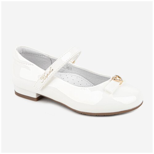 Купить Туфли Kapika, размер 29, белый
Нарядные туфельки для девочки легко создадут праз...