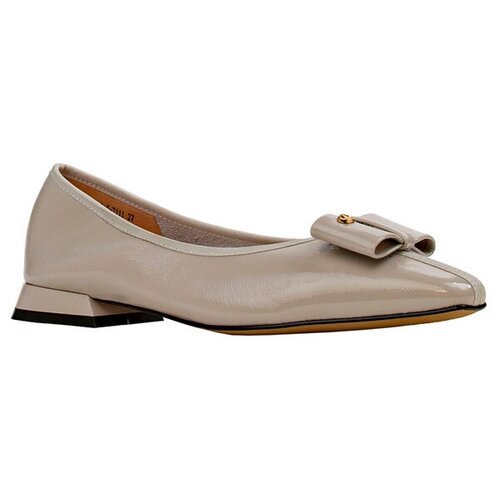 Купить Туфли Milana, размер 38, серый
Восхитительные и невероятно удобные туфли женские...