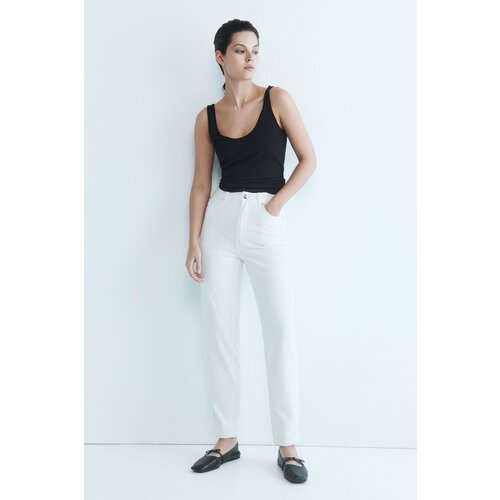 Купить Джинсы мом Befree, размер L/170, белый
- Ультратрендовые джинсовые брюки mom-fit...