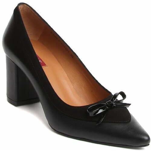 Купить Туфли Milana, размер 36, черный
Туфли женские из натуральной кожи, отлично подой...