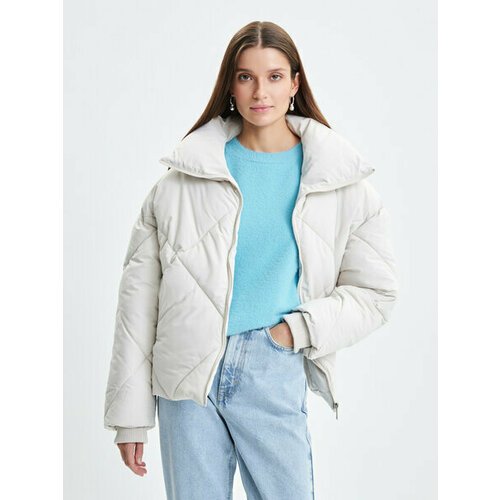 Купить Куртка Zarina, размер XL (RU 50), белый
Объемная укороченная стеганая куртка для...