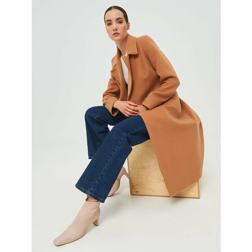 Купить Пальто КАЛЯЕВ, размер 42, оранжевый
Стильное женское пальто отличается своей пра...