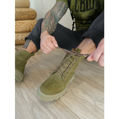 Купить Ботинки Альфа Мануфактура, размер 42, зеленый
Мужские кожаные ботинки - это идеа...