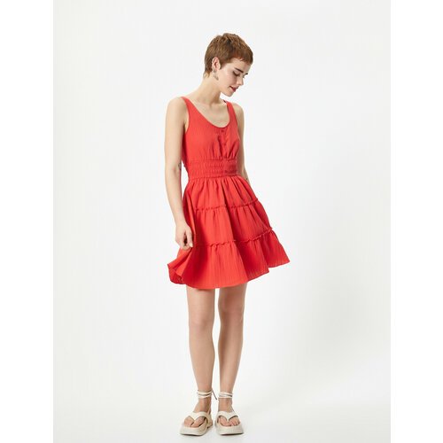 Купить Платье KOTON, размер 34, красный
Koton - это турецкий бренд одежды, который пред...