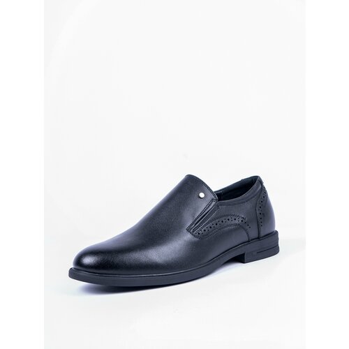 Купить Туфли Baden, размер 44, черный
Туфли модели броги мужские известного бренда Bade...