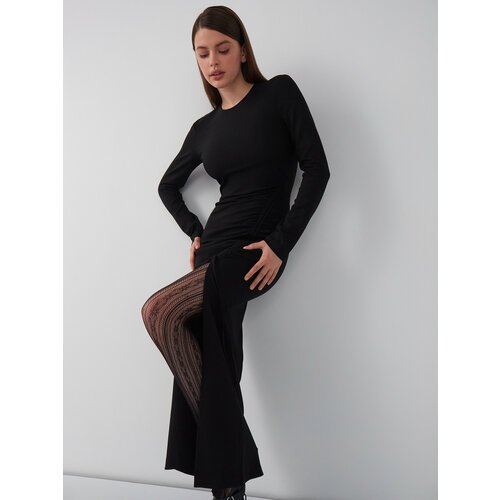Купить Платье Vittoria Vicci, размер M, черный
Платье женское выполнено из трикотажа. Э...