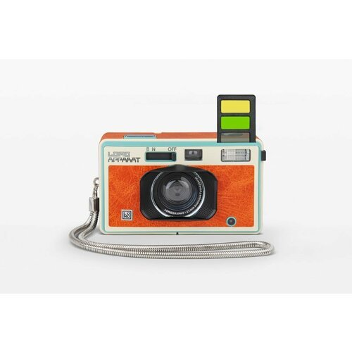 Купить Пленочный фотоаппарат 35мм LomoApparat Point and shoot
Крутая стильная камера от...