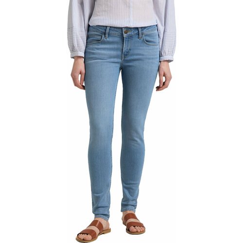 Купить Джинсы Lee, размер 31/33, синий
Самые культовые джинсы облегающего кроя. Джинсы...