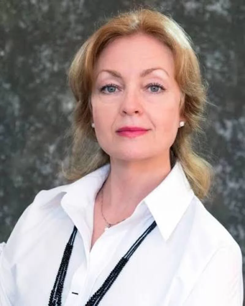 Елена Арефьева
