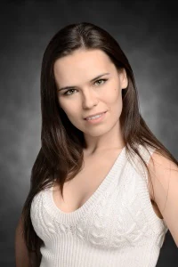 Вера Свешникова — актер — Бюро Культуры