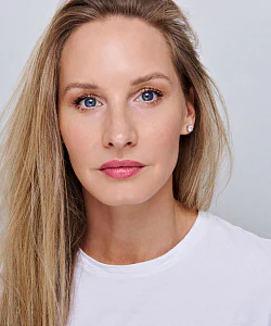 Елена Карпова